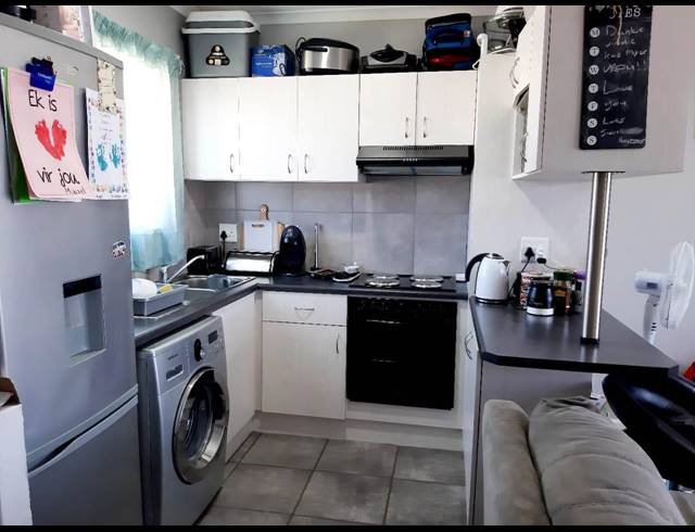 2 BEDROOM TOWNHOUSE RENTED IN SHERWOOD